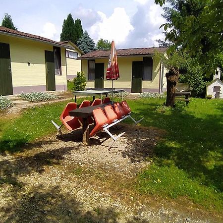 ホテル Rempin - Rantin Egyebszallas Bázakerettye エクステリア 写真